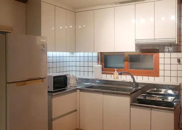 77m2 K-room, 3 Bedrooms, 2 Bathrooms, 4min To Subway 아파트 *
